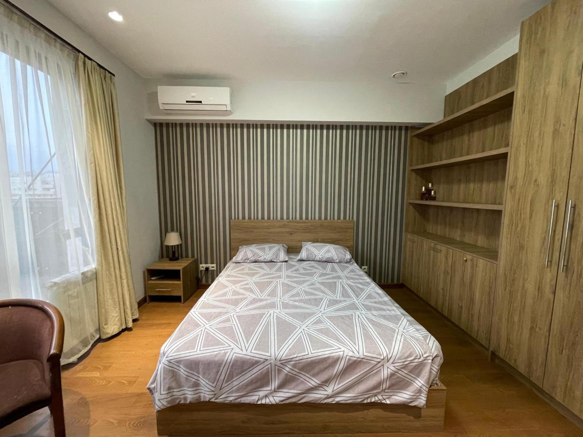 Apartment In Yerevan City Center Republic Square Self Check-In Luaran gambar